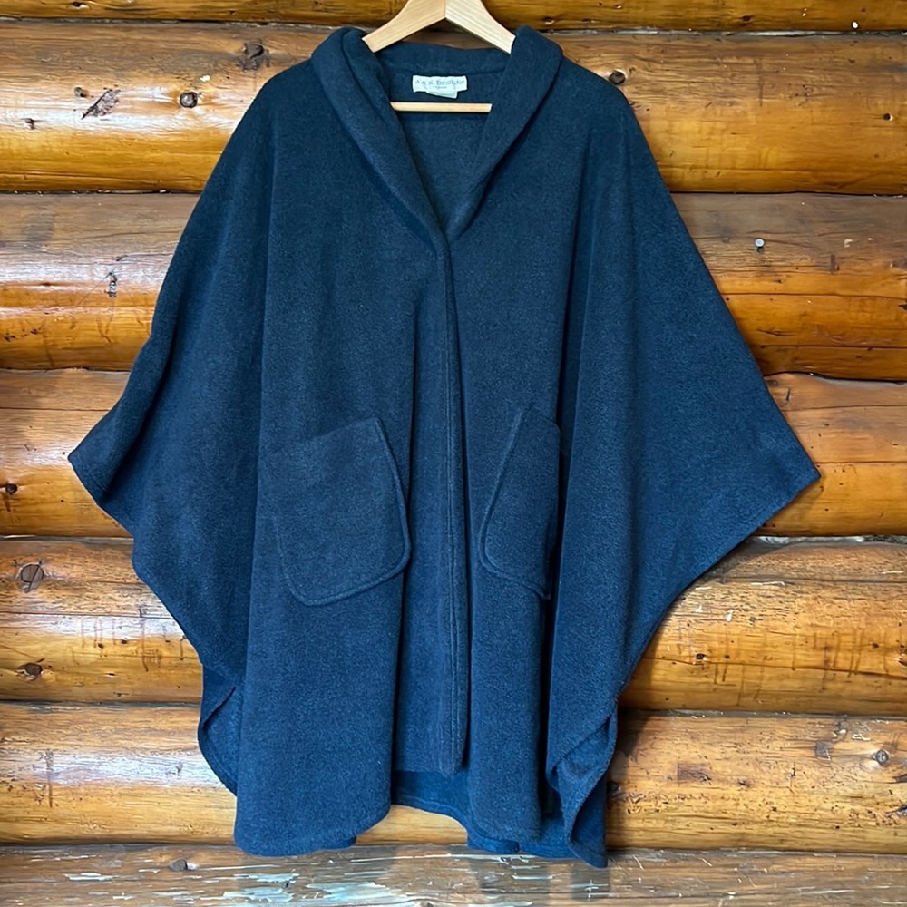 A&K designs blue fleece Poncho